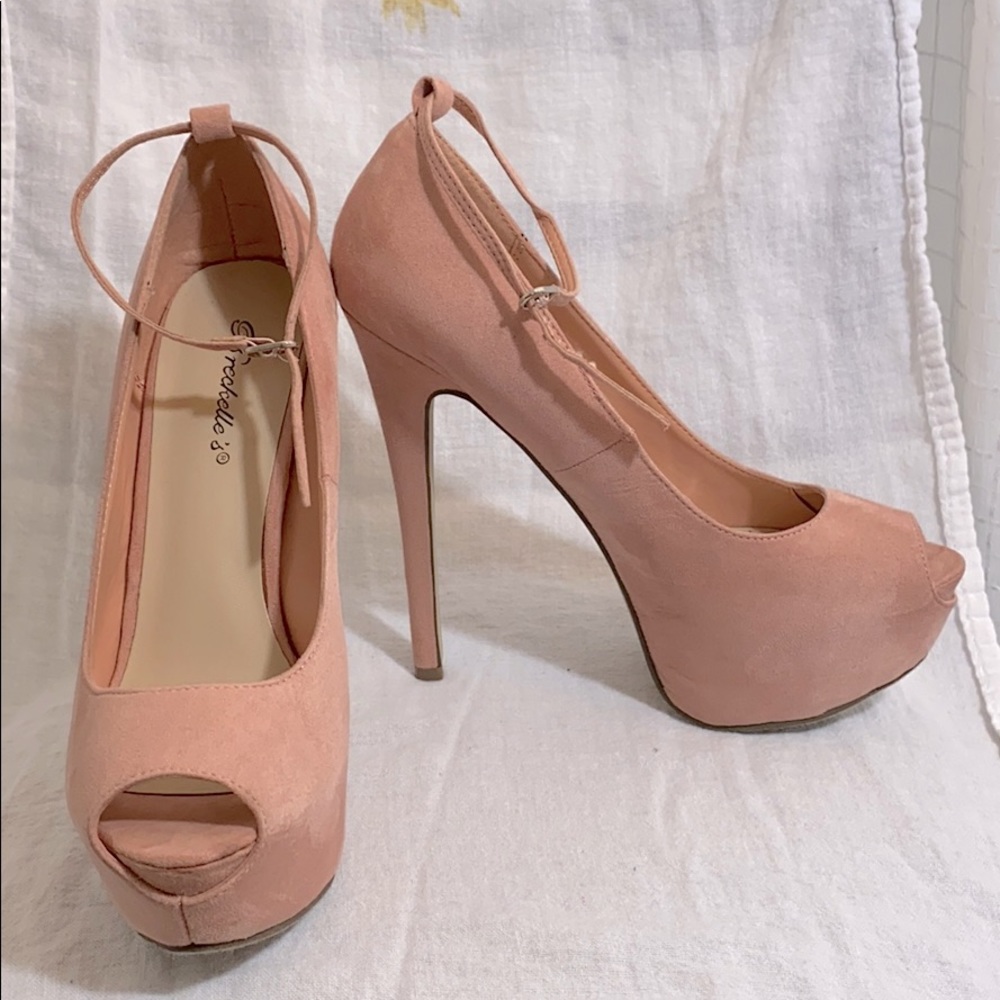 Light pink heels